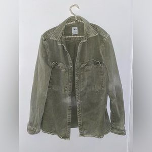 Zara women’s size medium distressed green oversized jacket